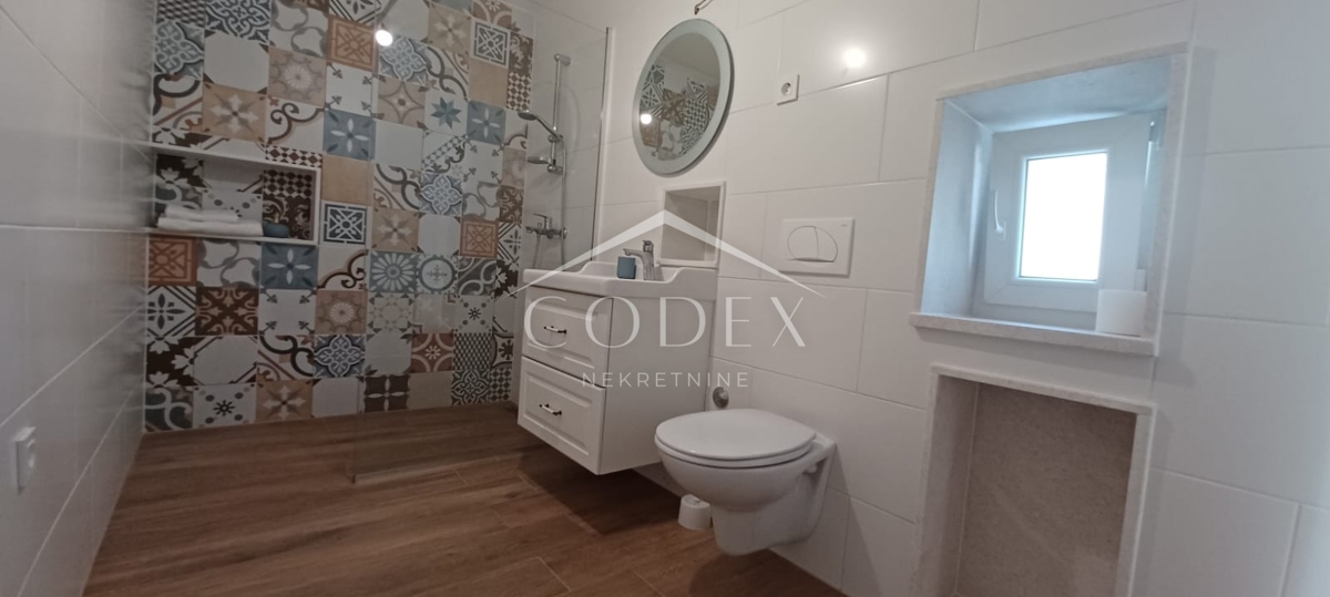 Hiša Rasopasno, Dobrinj, 145m2