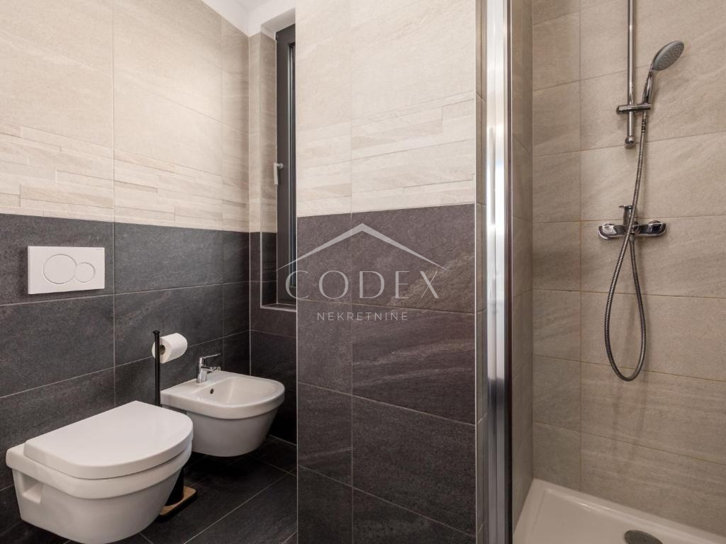 Kostrena – Prodaja luksuzne vile s bazenom in čudovitim razgledom