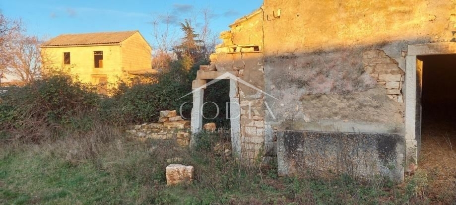Višnjan, Fabci - prodaja dvojne starine za obnovo