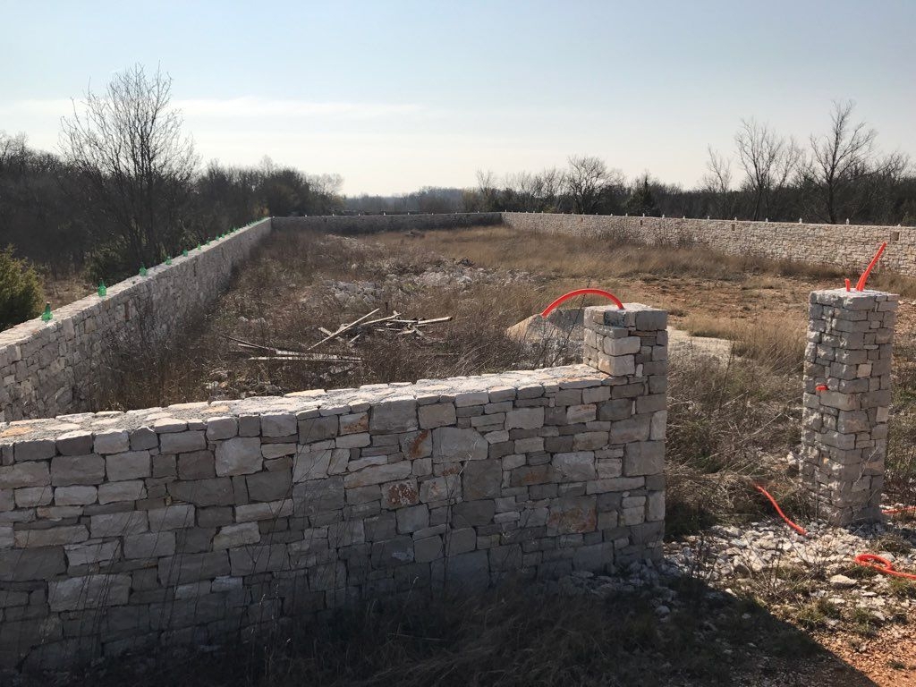 Štokovci - gradbišče za gradnjo vil