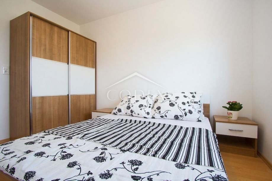 Stanovanje Peroj, Vodnjan, 75,90m2
