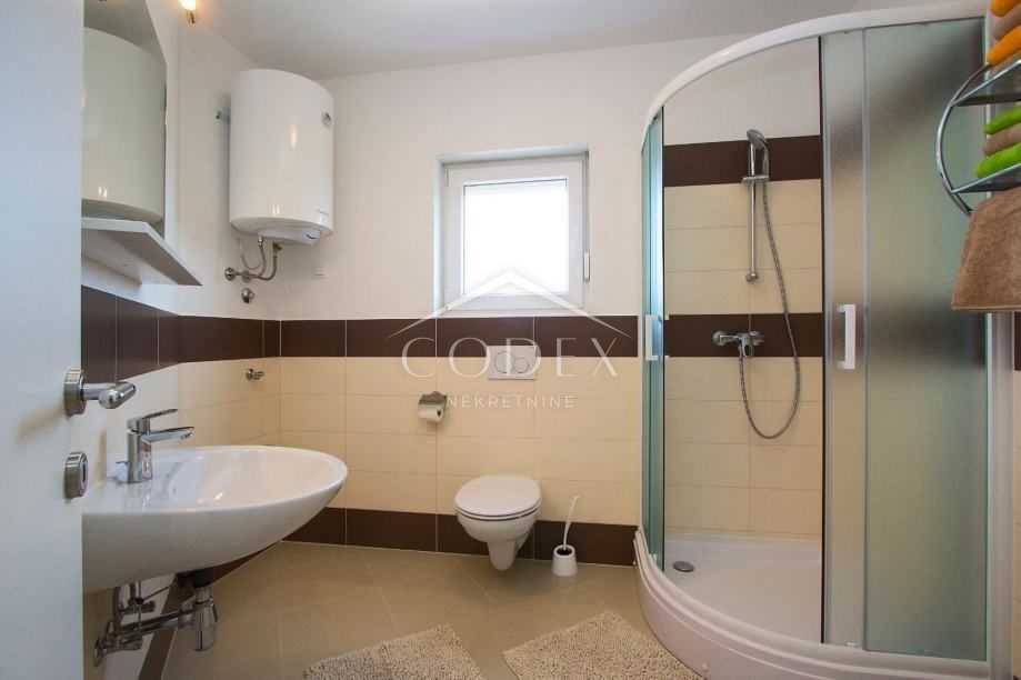 Stanovanje Peroj, Vodnjan, 75,90m2