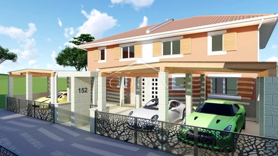 Rovinj - kmetijsko zemljišče s projektom