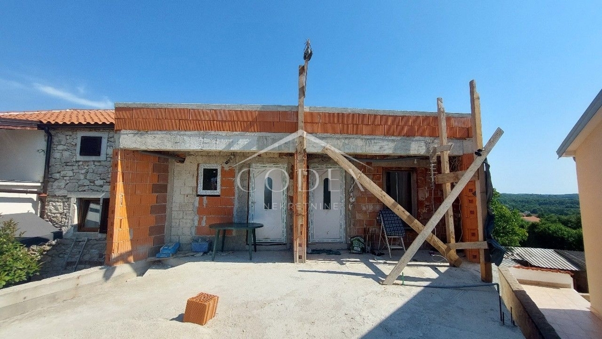 Poreč - hiša s pogledom na morje - PRILOŽNOST!