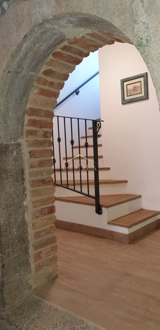 Krk, Pinezići - vila z bazenom in savno
