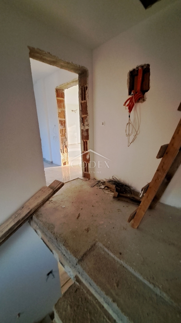 Njivice - sale of apartments in an exclusive new building