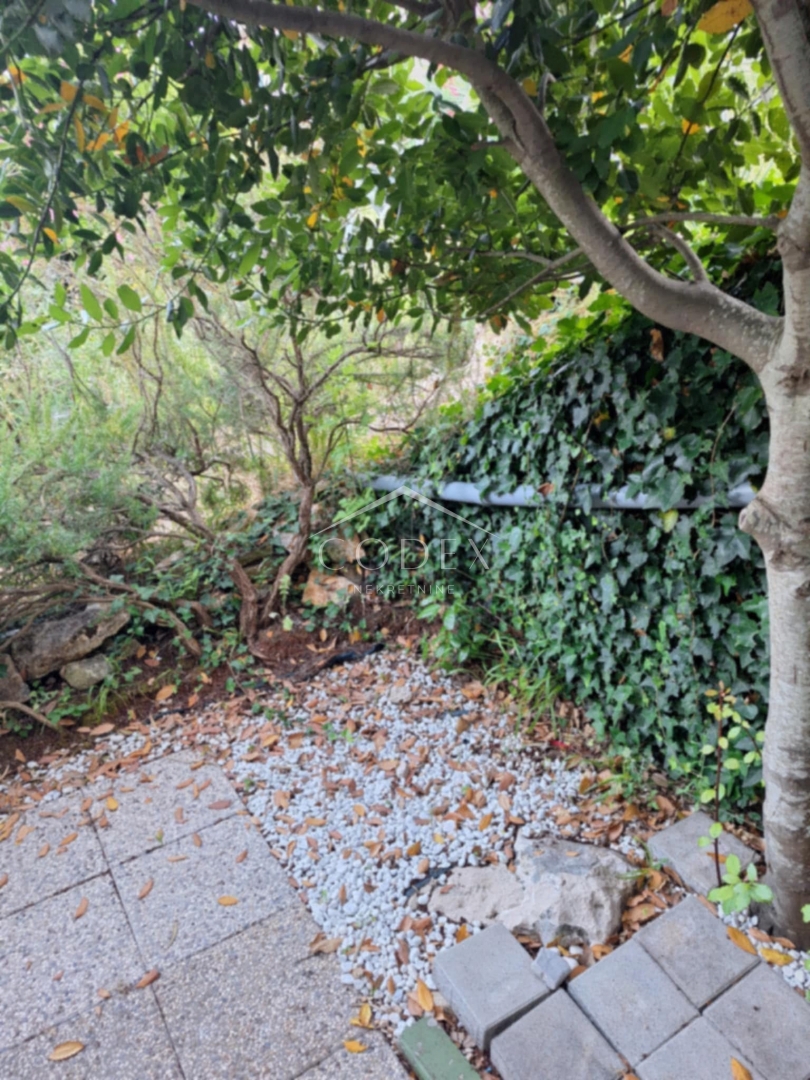 Pavićini - Prodamo stanovanje 150 m od morja!