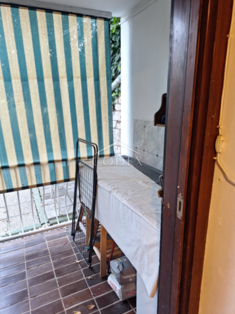 Pavićini - Prodamo stanovanje 150 m od morja!