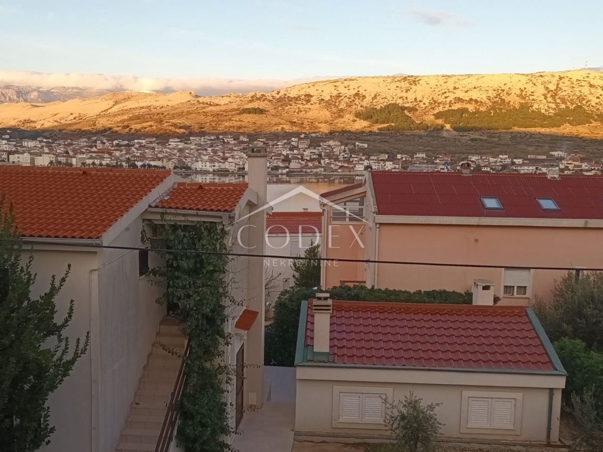 Pag - Etaža s pogledom na morje