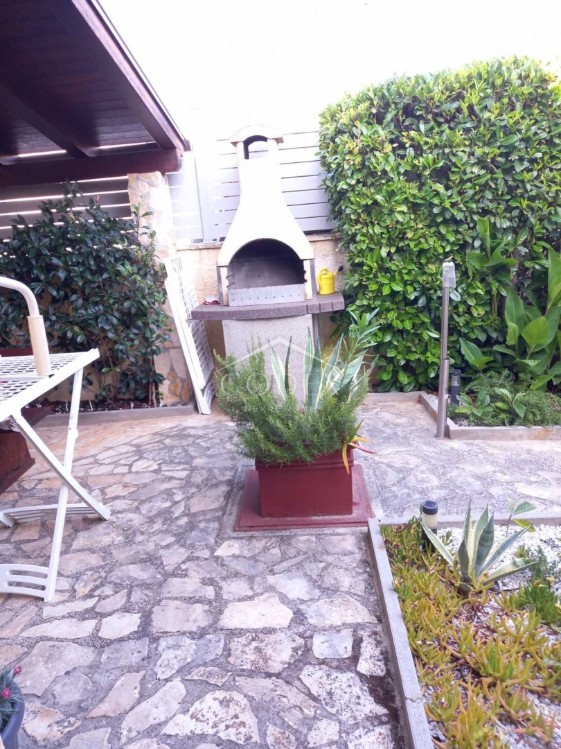 Banjole, Volme – enosobno stanovanje naprodaj s parkiriščem