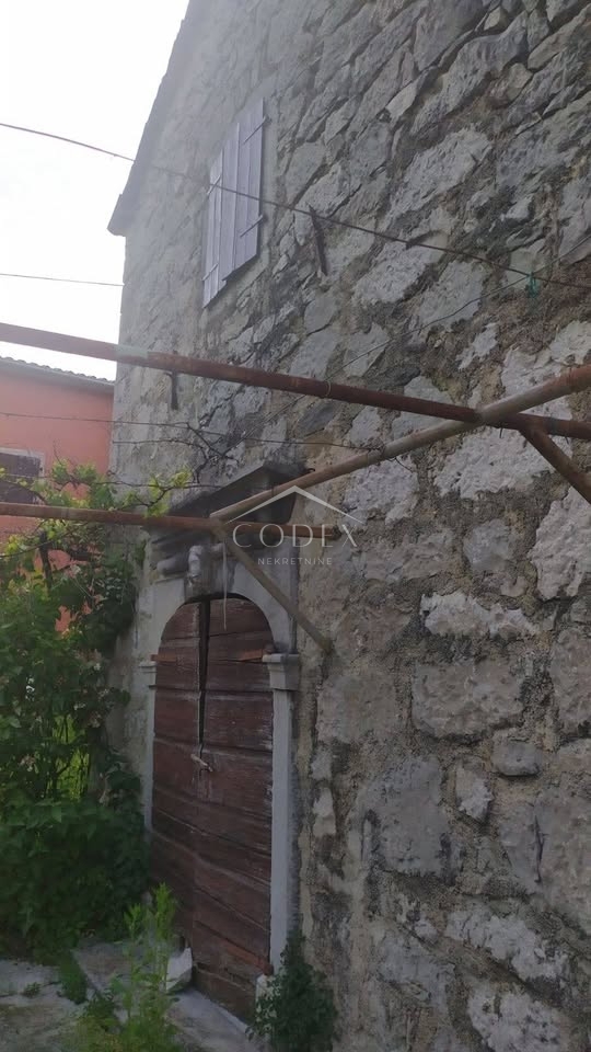 Buzet - Avtentična kamnita hiša