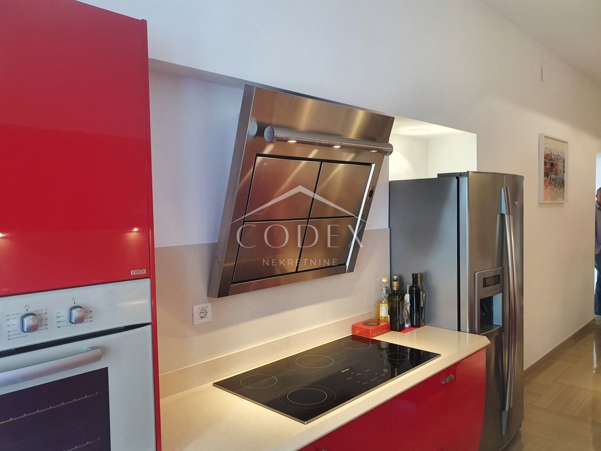 Opatija – prodaja luksuznega stanovanja v secesijski vili