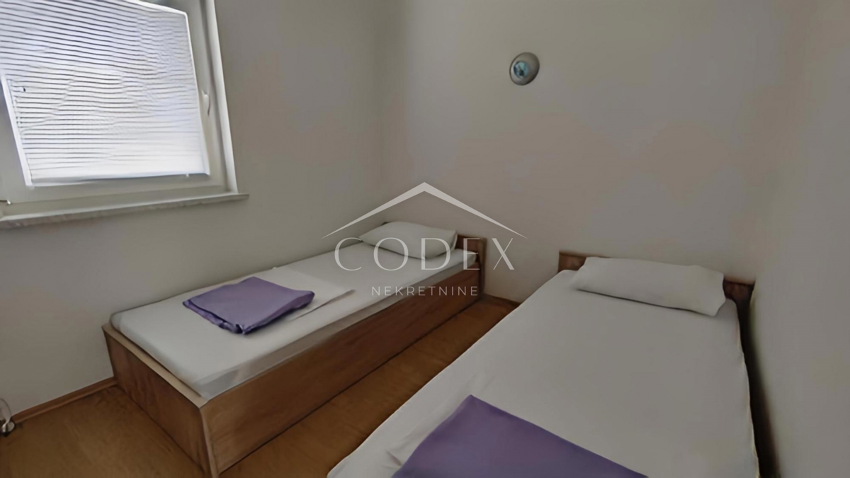 Novalja - Hiša z dvema apartmajema