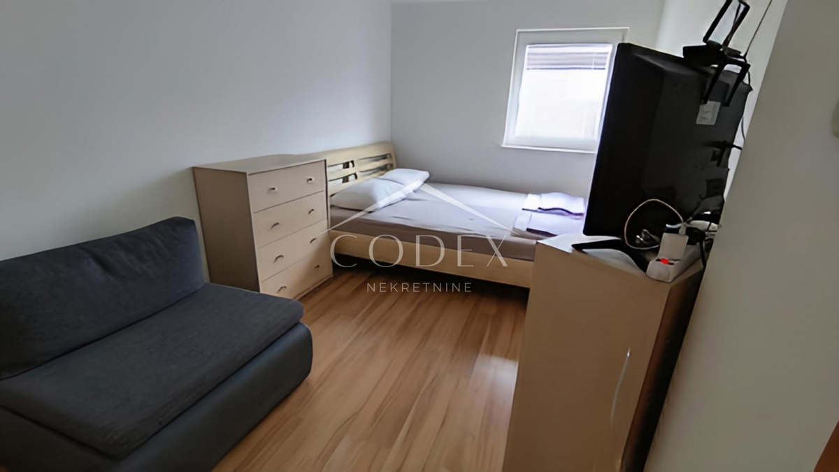 Novalja - Hiša z dvema apartmajema