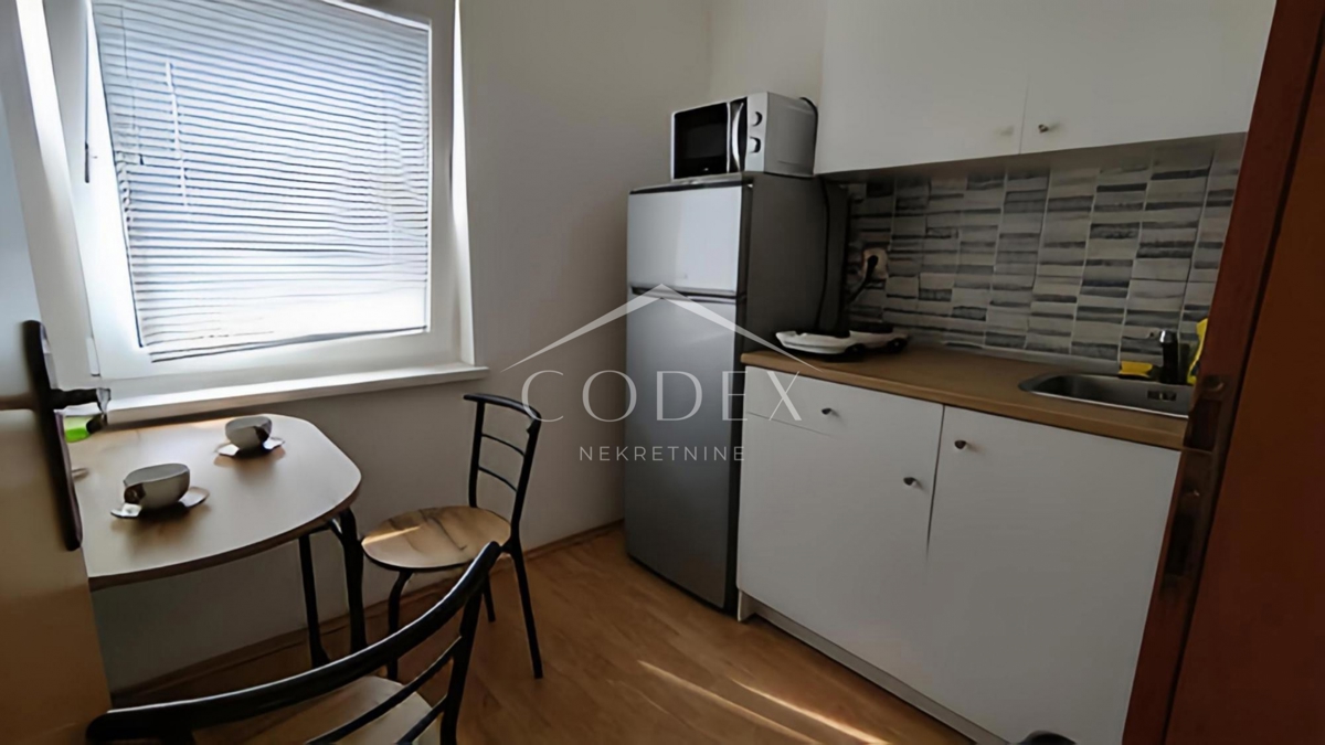 Novalja - Hiša z dvema apartmajema