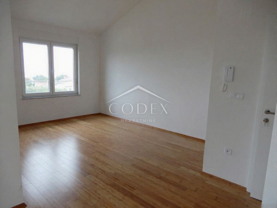 Malinska – prodaja modernega stanovanja z ložo in čudovitim razgledom