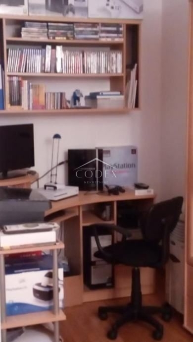 Škurinje - prodaja dvoetažnega apartmaja s pogledom na morje