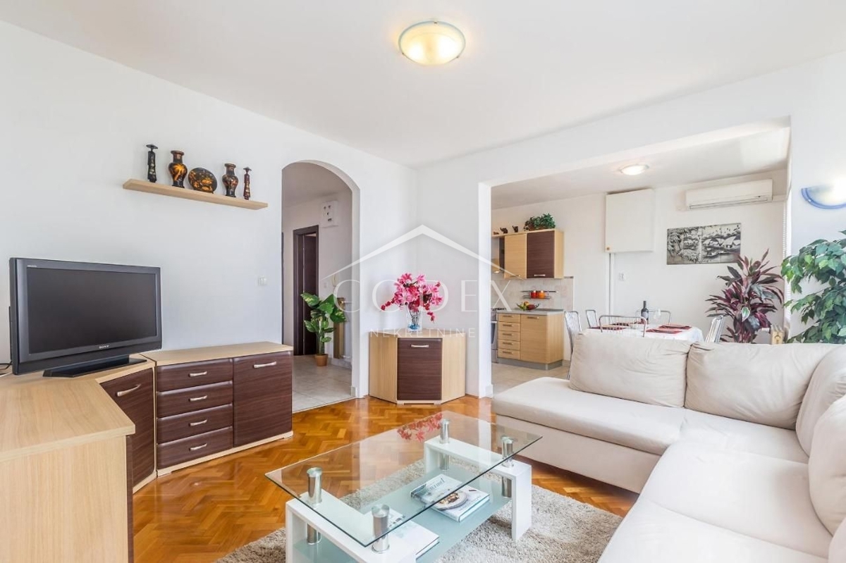 Stanovanje Zamet, Rijeka, 77m2