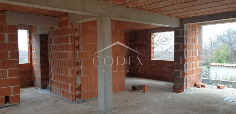 Marčana, Šarići - prodaja hiše v Roh-Bau fazi!