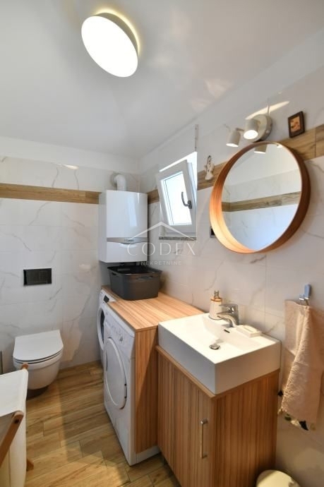 Kastav - prodaja luksuznega penthousea s pogledom na morje