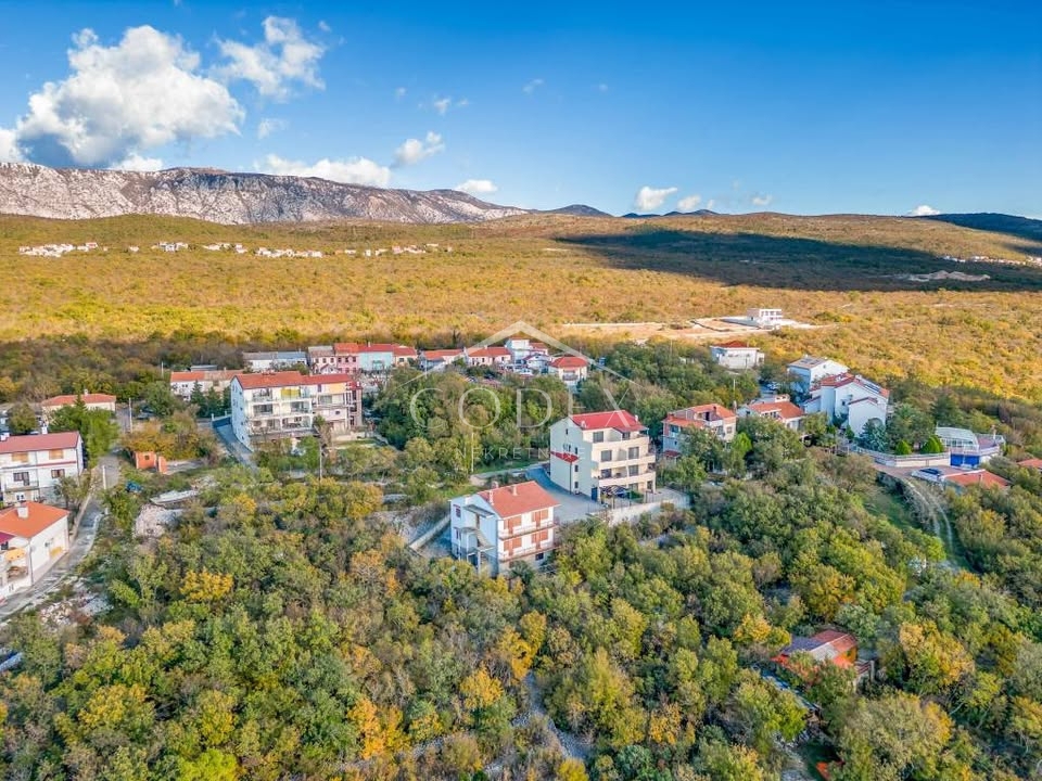 Hiša Jadranovo, Crikvenica, 390m2