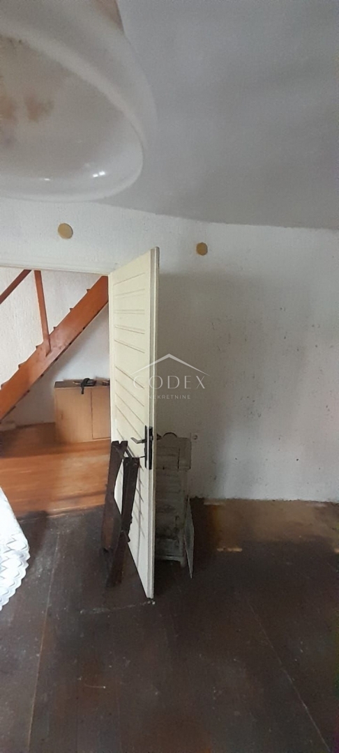 Hiša Sunger, Mrkopalj, 170m2