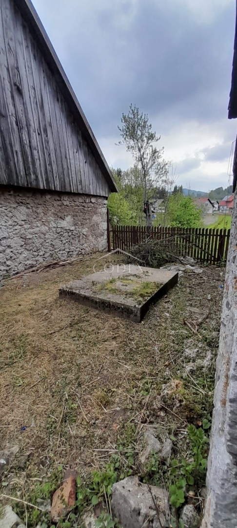 Hiša Sunger, Mrkopalj, 170m2