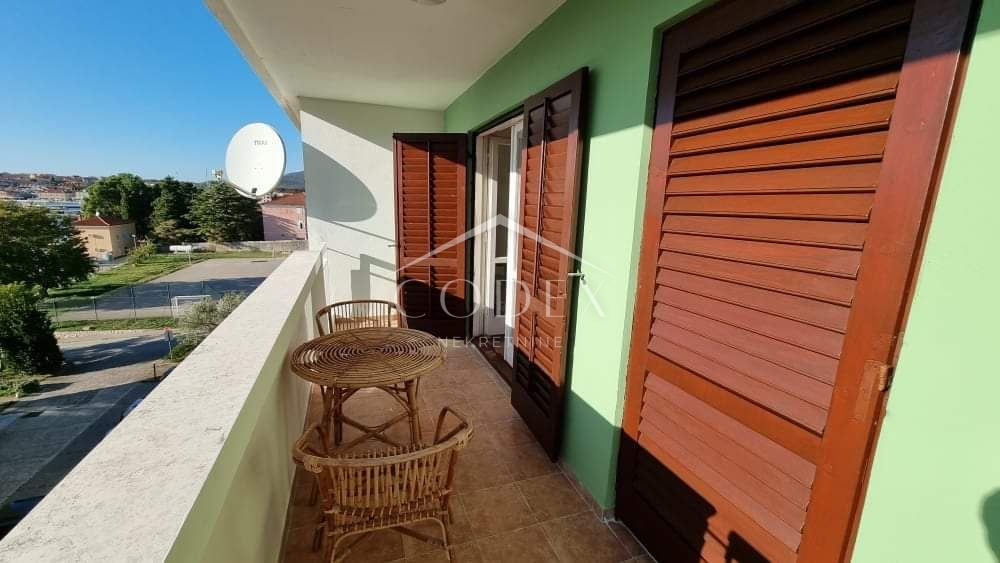 Cres - Apartma na odlični lokaciji