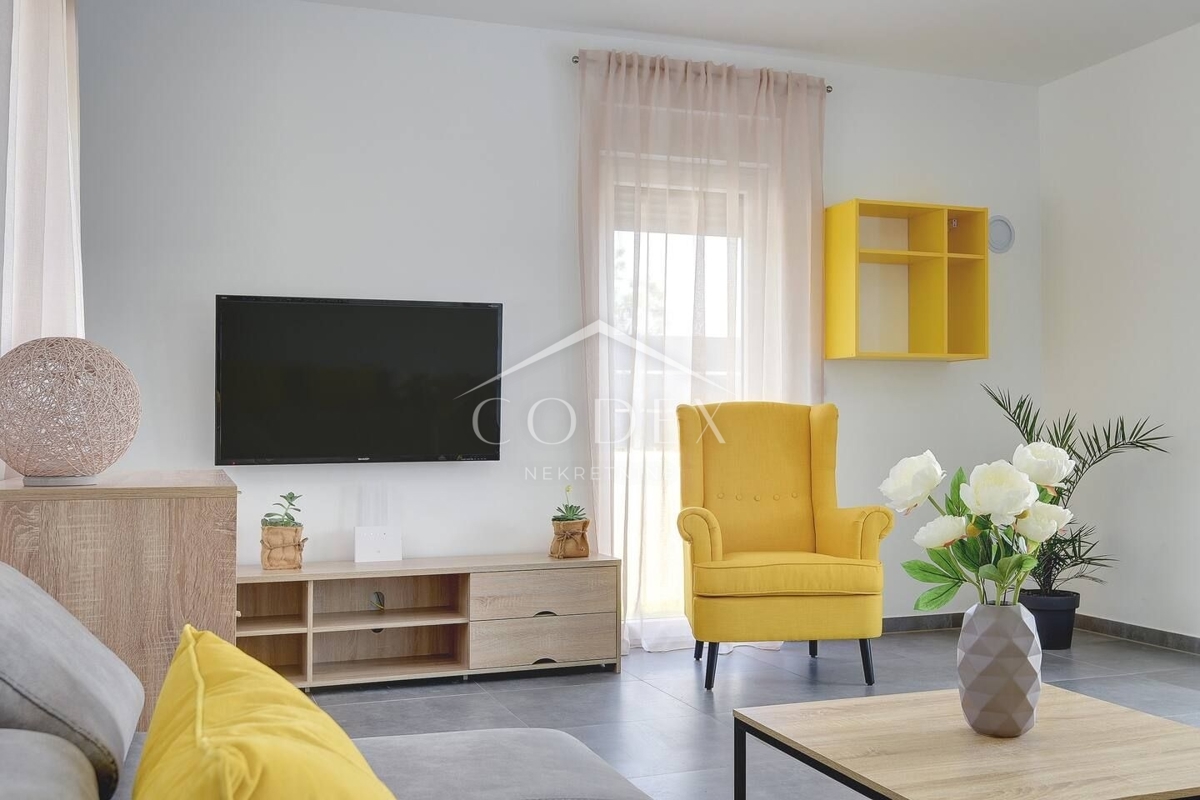 Pula, Šikići - prodaja moderne hiše z bazenom