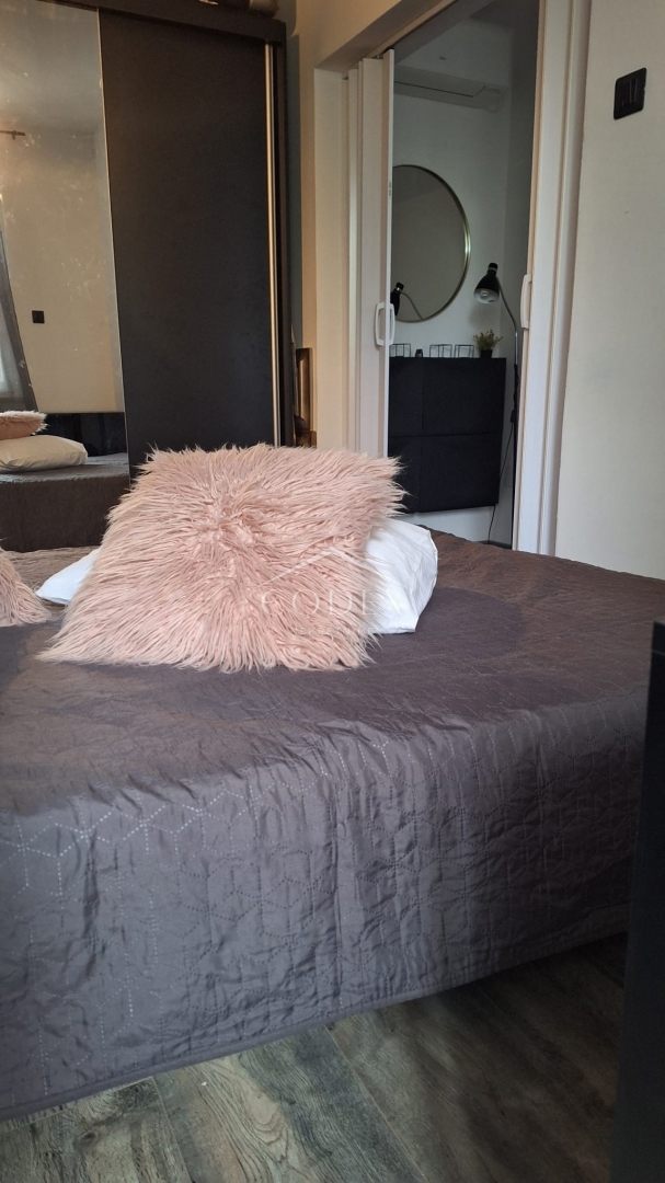 Rovinj - prodaja enosobnega stanovanja v centru