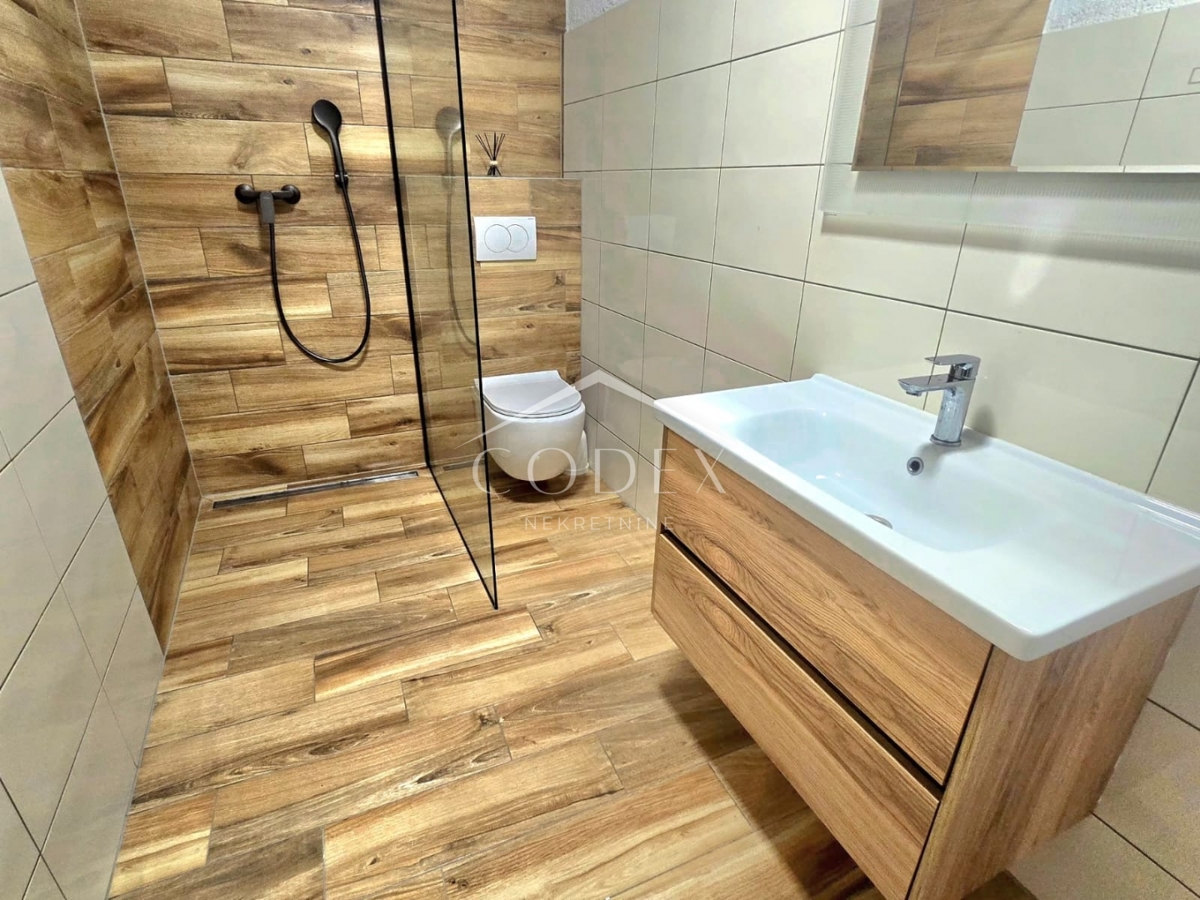 Grižane – prodaja primorske hiše z velikim dvoriščem