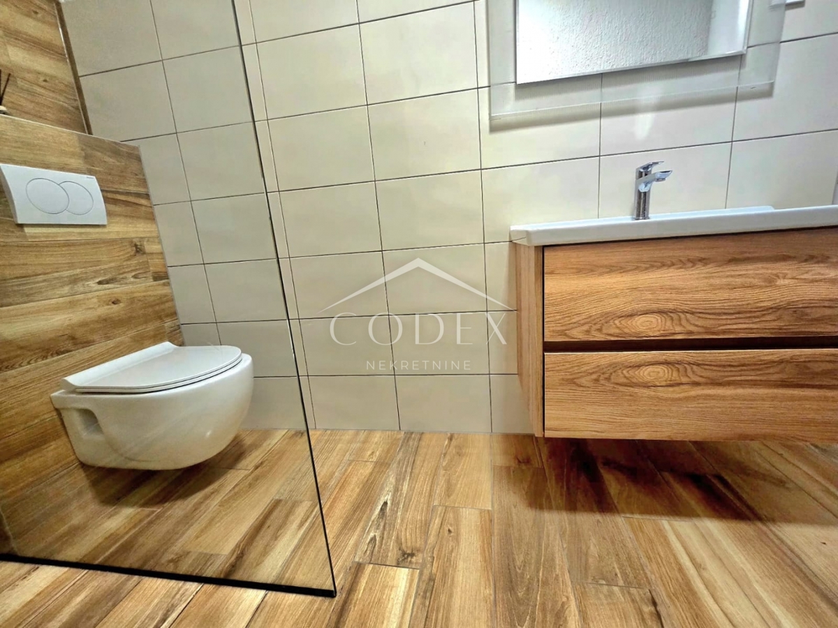 Grižane – prodaja primorske hiše z velikim dvoriščem