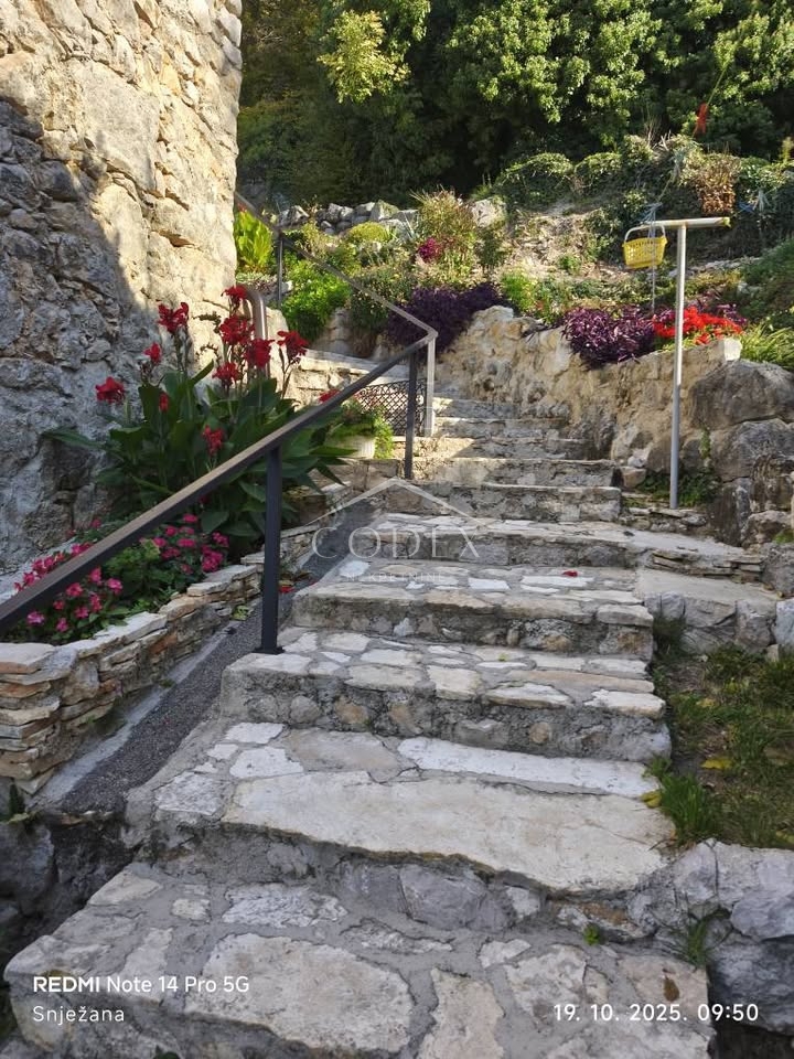 Crikvenica, Kostelj – prodaja enosobnega stanovanja v zaledju