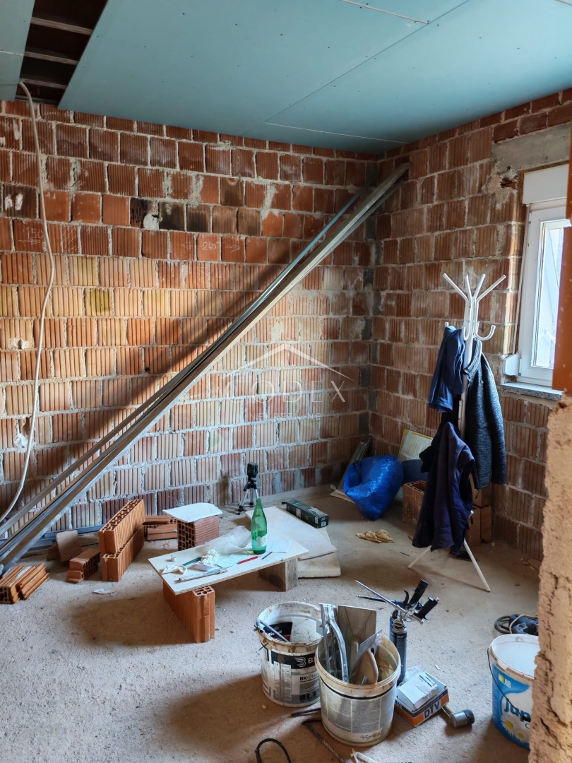 Crikvenica – Prodaja novogradnje, vseljive do sezone