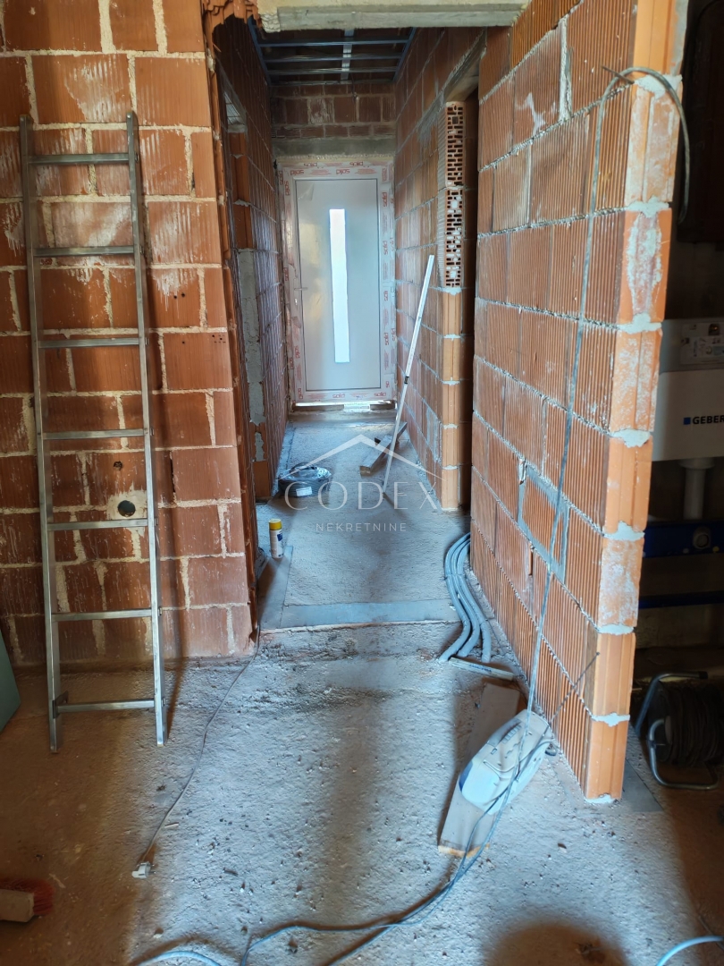 Crikvenica – Prodaja novogradnje, vseljive do sezone