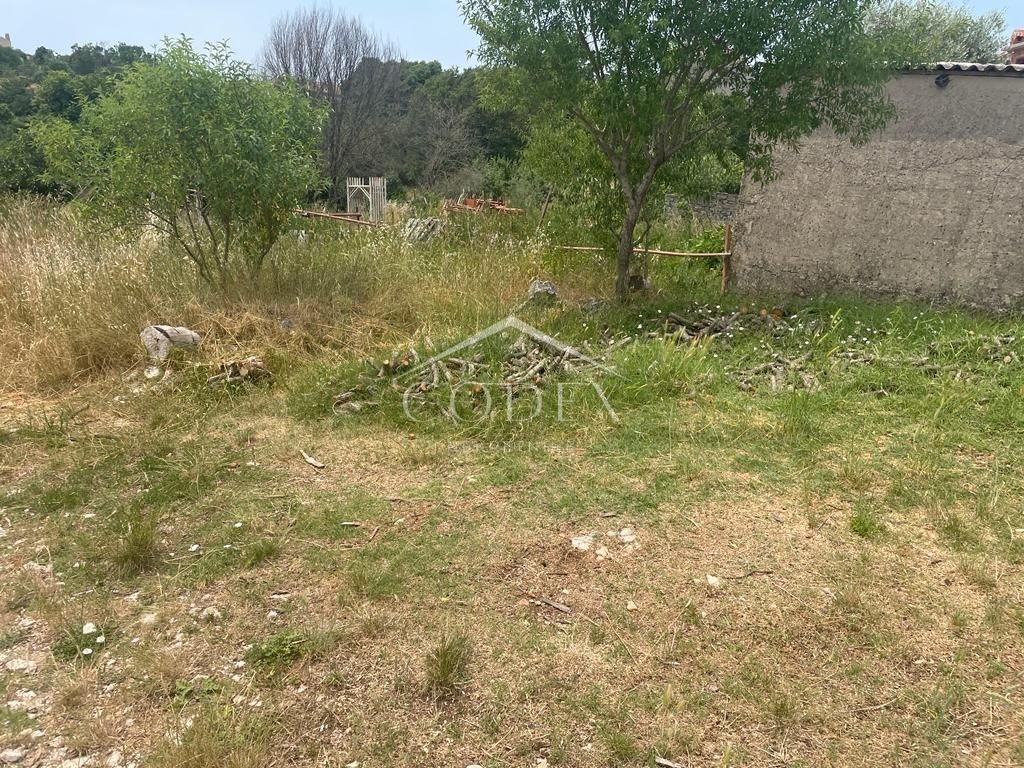 Vodnjan - prodaja gradbenega zemljišča s potencialom
