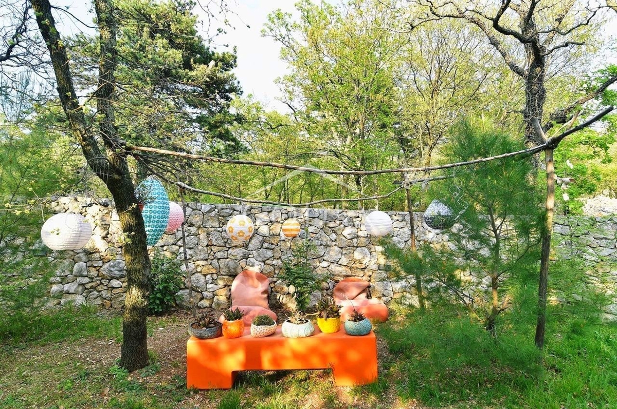 Kostrena - dve lepi novogradnji s terasami in bazenom