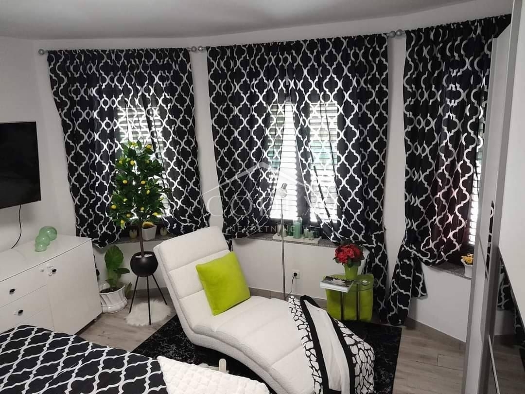 Viškovo - stanovanje s teraso in 2 parkirnima mestoma