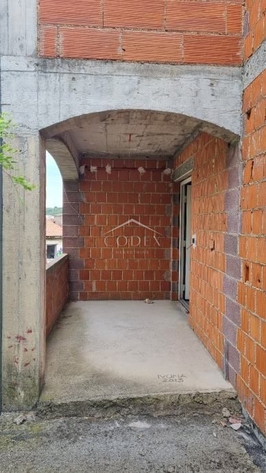 Kraljevica - Rohbau hiša s pogledom na morje