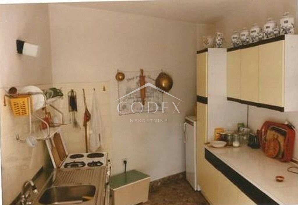 Novi Vinodolski - prodaja očarljive obmorske hiše