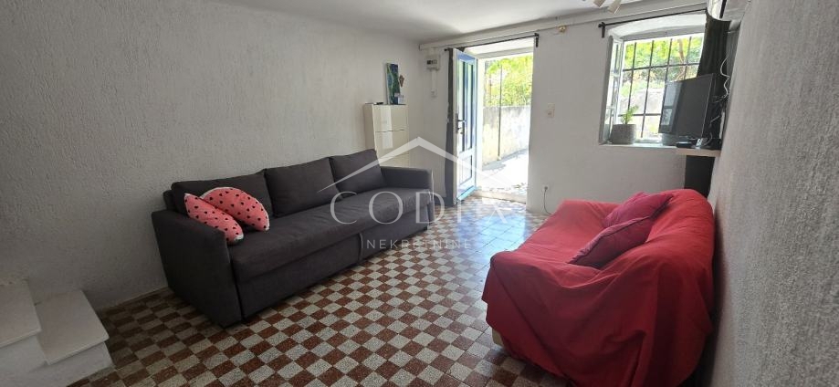 Punta Križa – prodaja prenovljene hiše s panoramskim razgledom