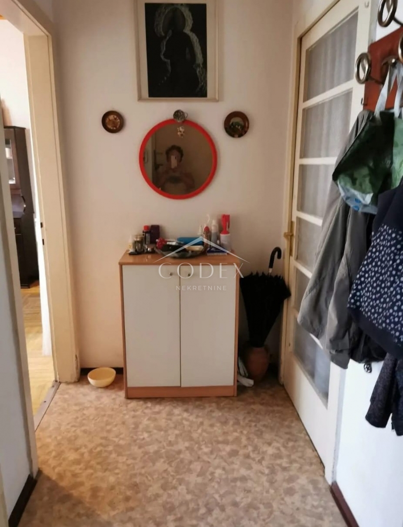 Škurinje – prodaja funkcionalnega dvosobnega stanovanja z balkonom