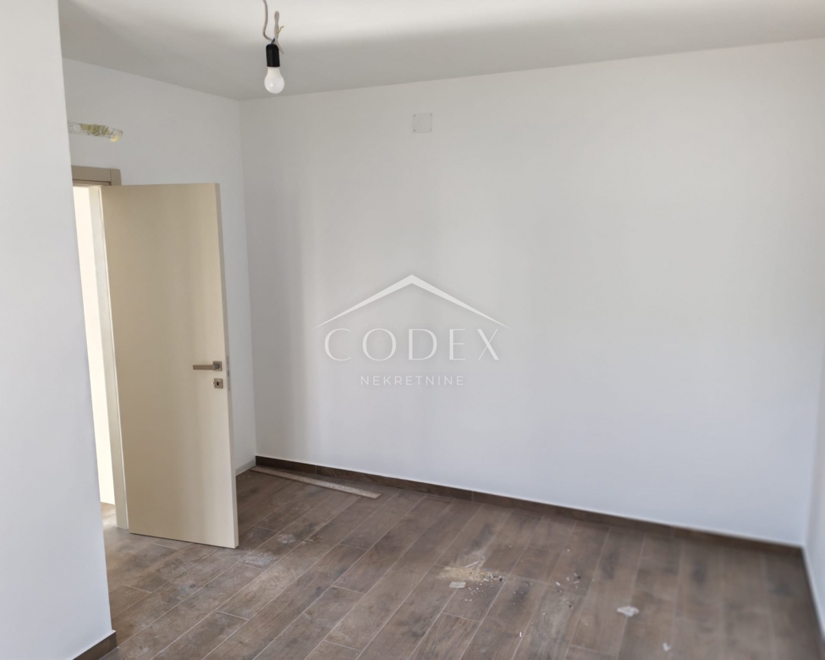 Dramalj – Stanovanje v novogradnji s pogledom na morje