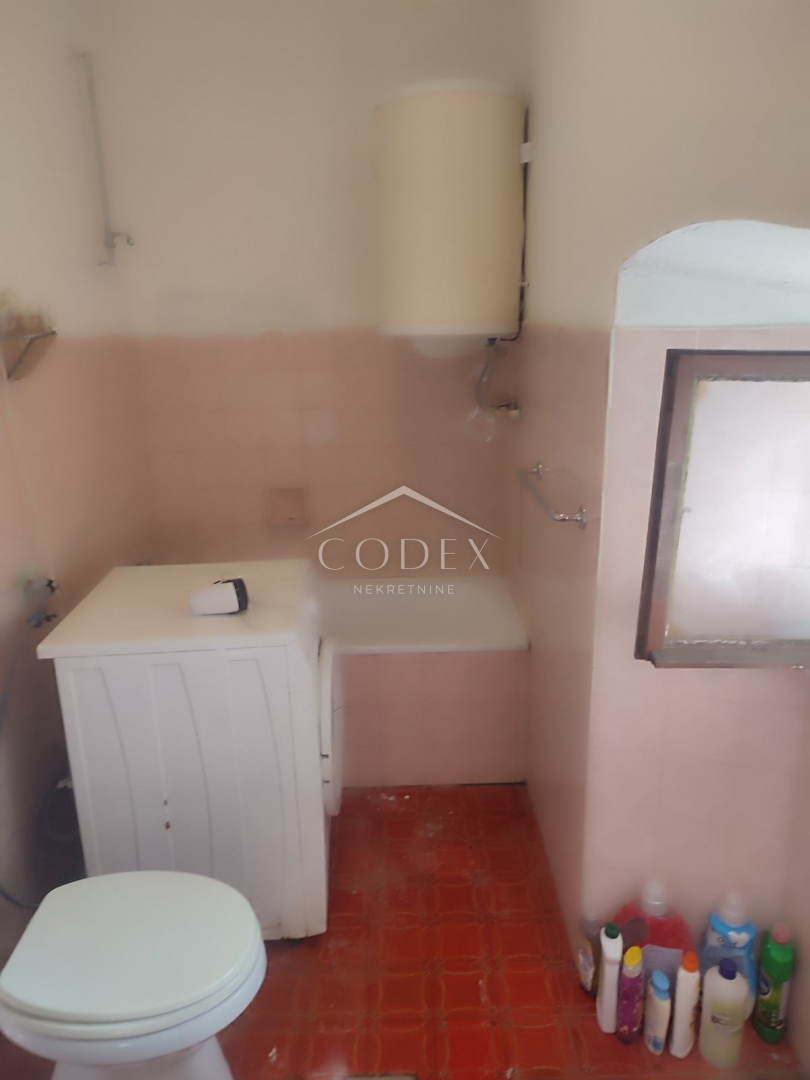 Hreljin – prodaja hiše na mirni lokaciji