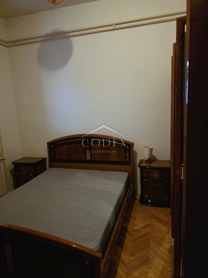 Rijeka center – prodaja prostornega stanovanja blizu Korza