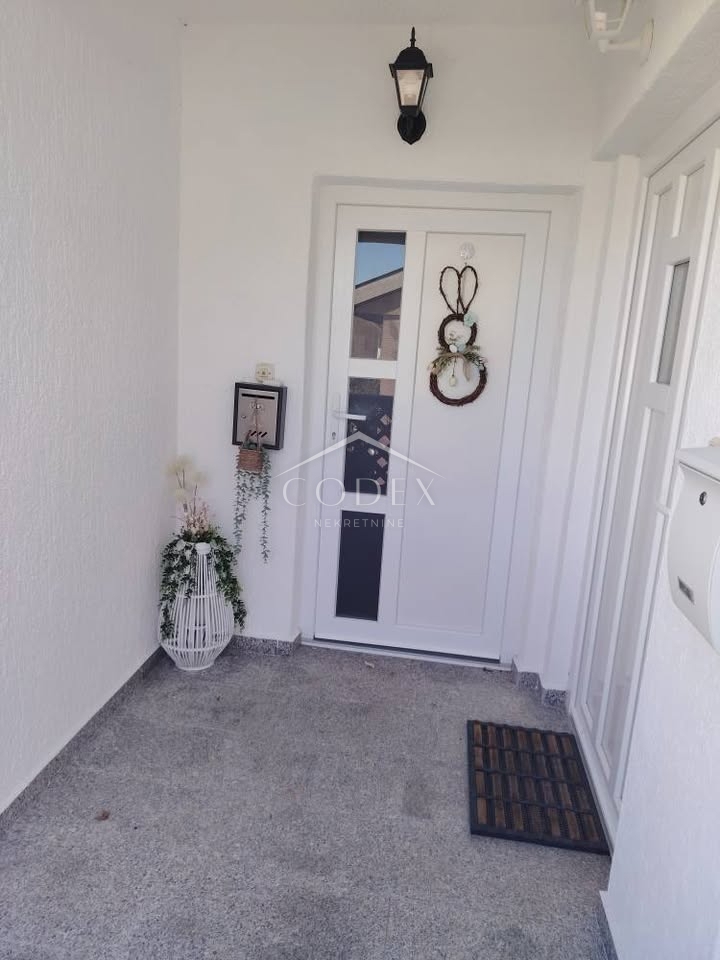 Krk – prodaja stanovanja na mirni lokaciji s parkirnim mestom