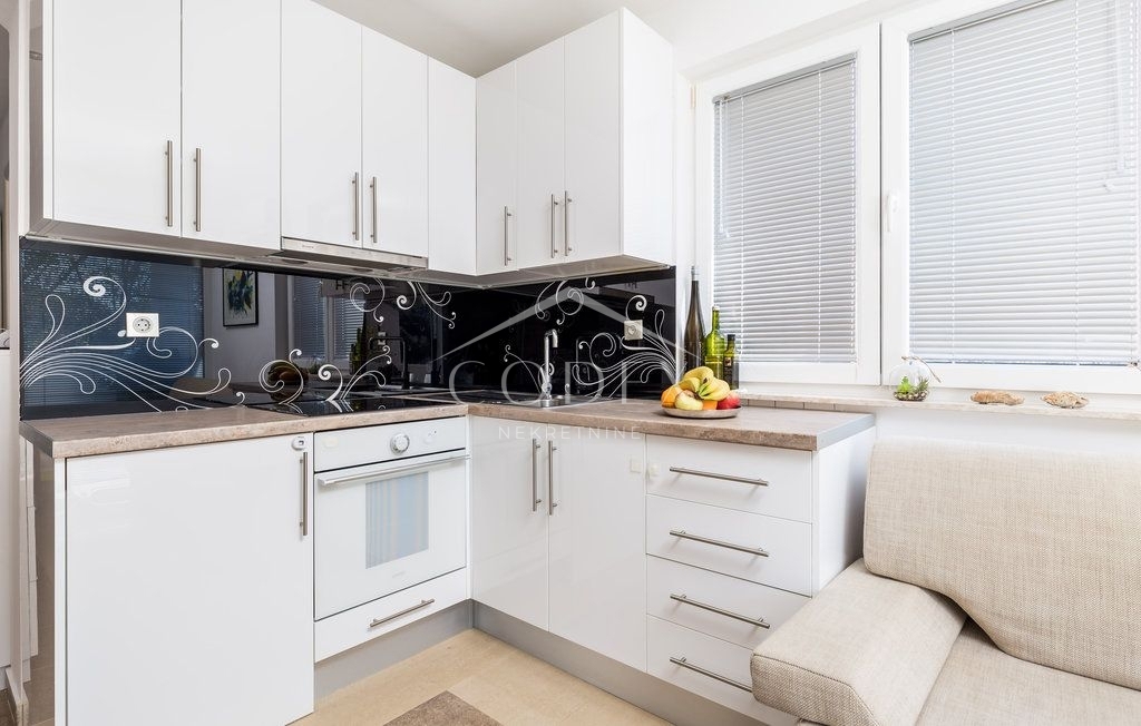 Rab - Čudovit apartma blizu morja
