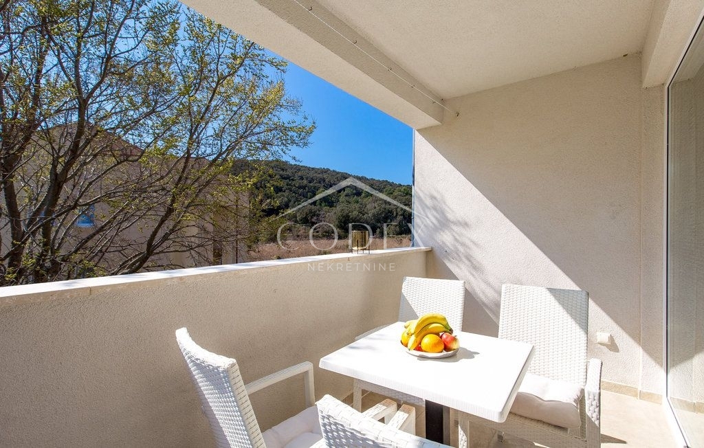 Rab - Čudovit apartma blizu morja