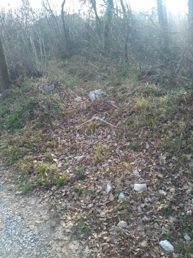 Kastav - prodaja zemljišča za gradnjo stanovanjskega objekta