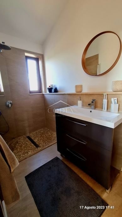 Barban - čudovita vila z bazenom